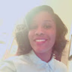 Meet your Posher, Kendra